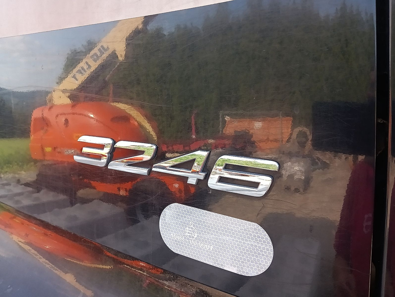 Mercedes-Benz AROCS 3246 8x4 MEILLER 3-Seiten Bordmatic SCHALT - Kipper: das Bild 2 Mercedes-Benz AROCS 3246 8x4 MEILLER 3-Seiten Bordmatic SCHALT - Kipper: das Bild 2