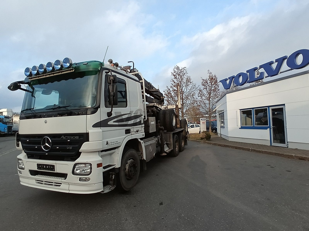 Mercedes-Benz V8 3355 6x4 Blatt/Blatt ATM/ATG GLOGGER EPSILON Mercedes-Benz V8 3355 6x4 Blatt/Blatt ATM/ATG GLOGGER EPSILON - Holztransporter, Autokran: das Bild 3 Mercedes-Benz V8 3355 6x4 Blatt/Blatt ATM/ATG GLOGGER EPSILON Mercedes-Benz V8 3355 6x4 Blatt/Blatt ATM/ATG GLOGGER EPSILON - Holztransporter, Autokran: das Bild 3