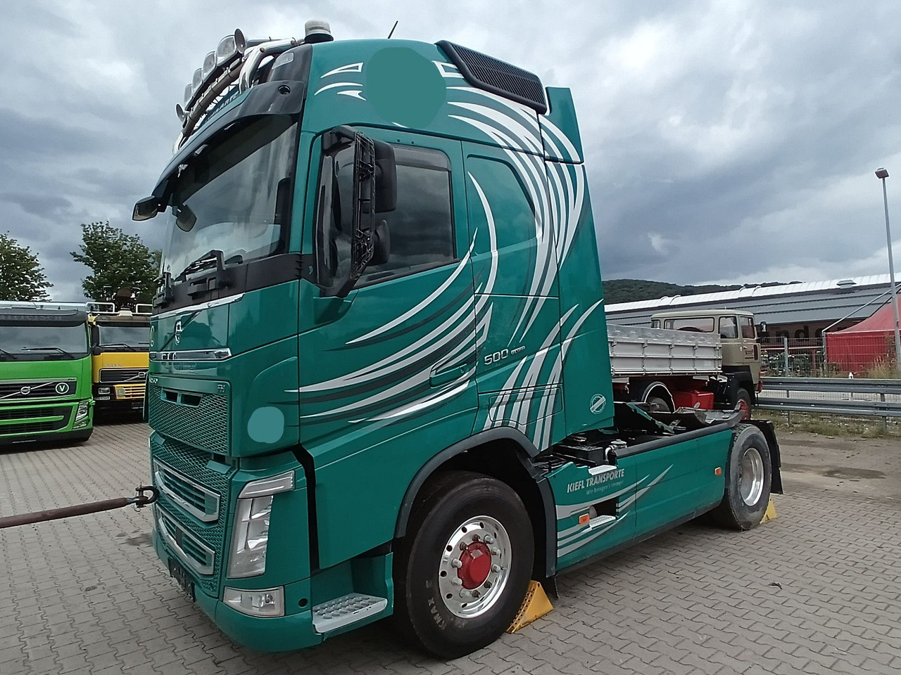 Volvo FH 500 4x2T X-Track Globe I-PARC Hydraulik ALCOA - Sattelzugmaschine: das Bild 1 Volvo FH 500 4x2T X-Track Globe I-PARC Hydraulik ALCOA - Sattelzugmaschine: das Bild 1