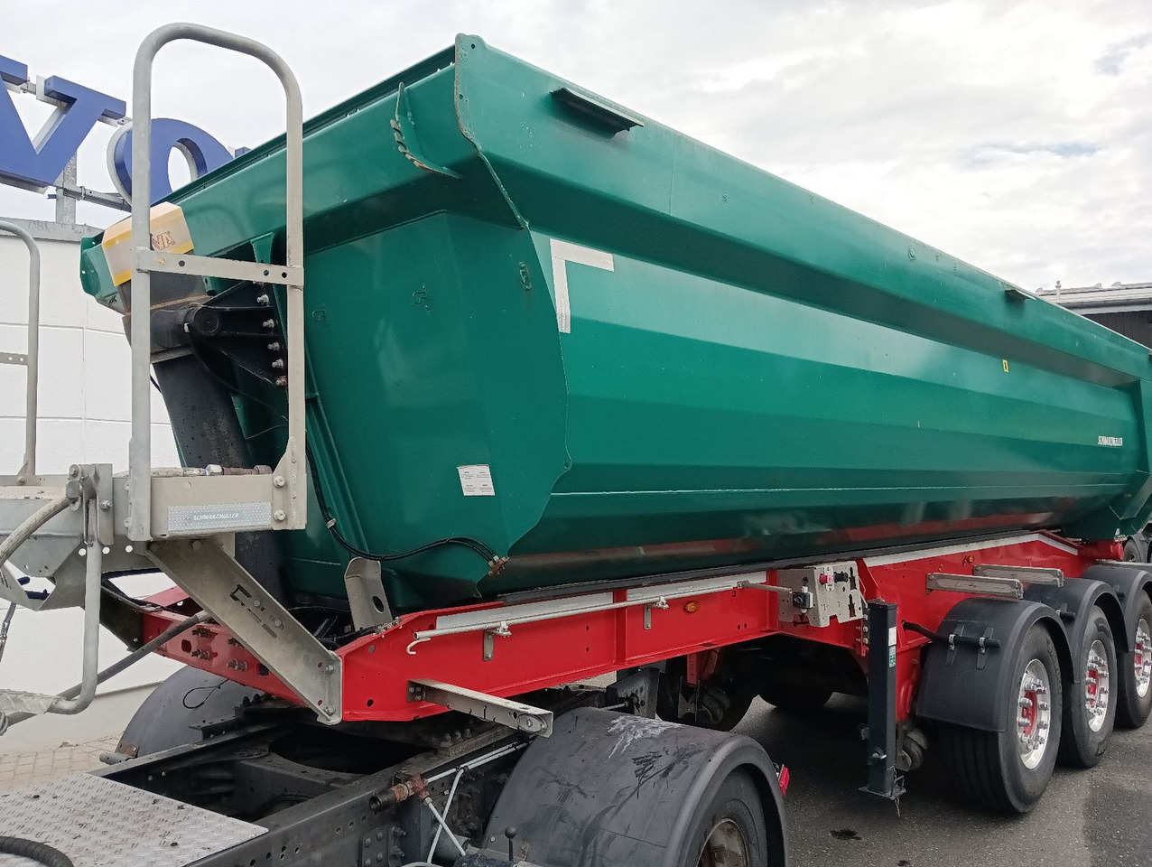 Schwarzmüller 3-A Stahlulde HARDOX ALCOA 25m3 SAF Lift 6180kg - Kipper Auflieger: das Bild 4 Schwarzmüller 3-A Stahlulde HARDOX ALCOA 25m3 SAF Lift 6180kg - Kipper Auflieger: das Bild 4