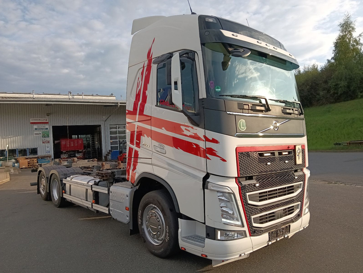 Volvo FH 460 Globe "VIN-LB"MultiBDF I-PARC LENKACHSE - Containerwagen/ Wechselfahrgestell LKW: das Bild 4 Volvo FH 460 Globe "VIN-LB"MultiBDF I-PARC LENKACHSE - Containerwagen/ Wechselfahrgestell LKW: das Bild 4
