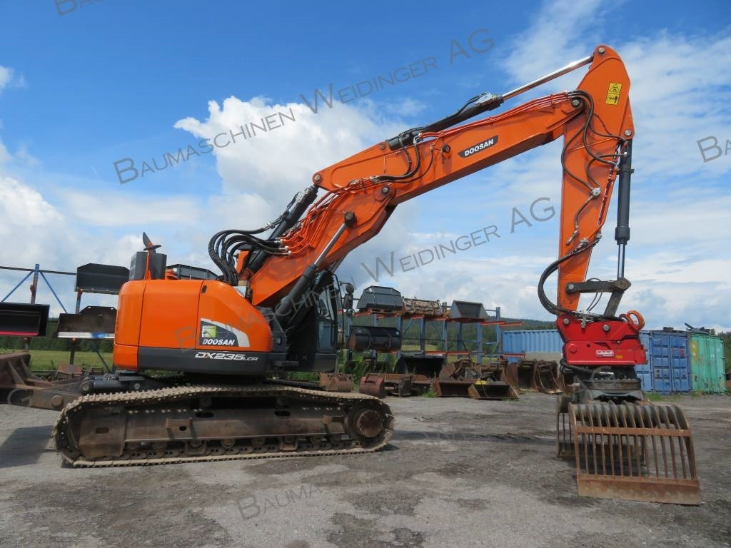 Doosan DX 235 LCR-5 - Kettenbagger: das Bild 4 Doosan DX 235 LCR-5 - Kettenbagger: das Bild 4