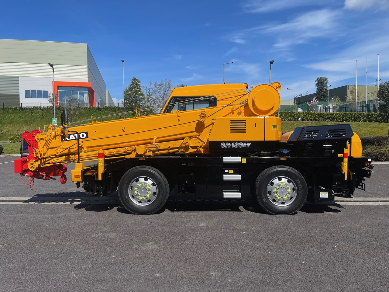 KATO CR-130Rv - 13 Ton Crane - Joystick Control & Stage V Engine - Mobilkran: das Bild 2 KATO CR-130Rv - 13 Ton Crane - Joystick Control & Stage V Engine - Mobilkran: das Bild 2