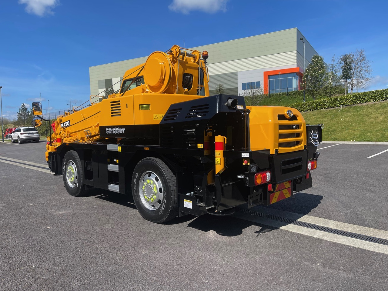 KATO CR-130Rv - 13 Ton Crane - Joystick Control & Stage V Engine - Mobilkran: das Bild 3 KATO CR-130Rv - 13 Ton Crane - Joystick Control & Stage V Engine - Mobilkran: das Bild 3