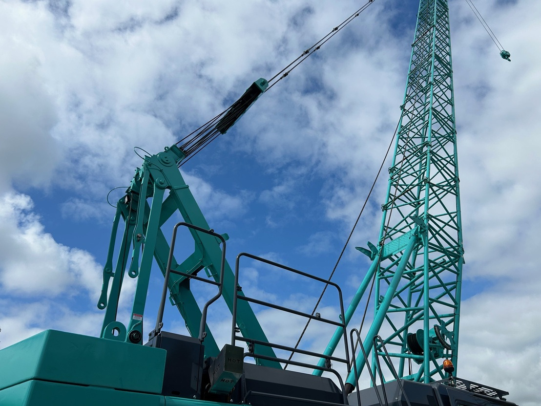 Raupenkran KOBELCO CKE900G-2 - 100 Ton Crawler Crane - Excellent Condition: das Bild 47