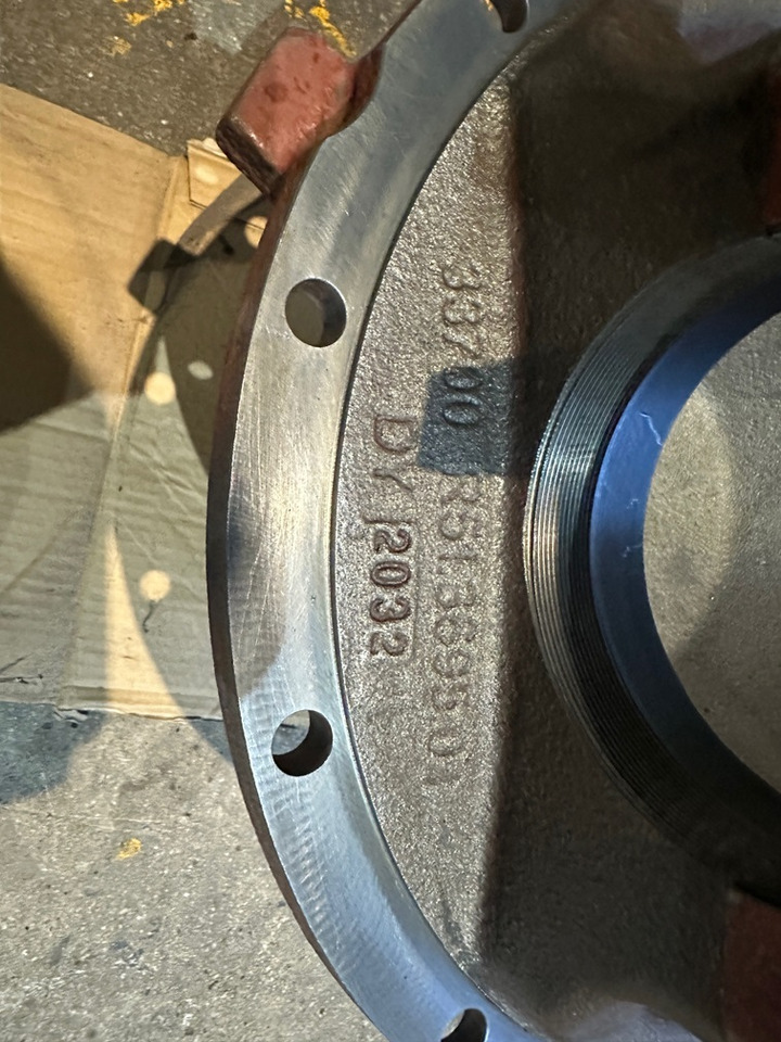 LIEBHERR Differential Carrier Part Number 10342388 - All-Terrain Kran: das Bild 2 LIEBHERR Differential Carrier Part Number 10342388 - All-Terrain Kran: das Bild 2