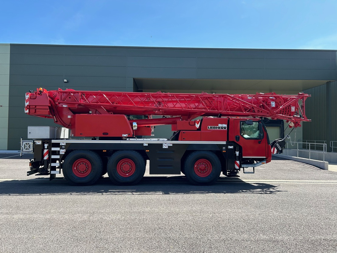 LIEBHERR LTM1060-3.1 with only 5,090 kms from New - All-Terrain Kran: das Bild 5 LIEBHERR LTM1060-3.1 with only 5,090 kms from New - All-Terrain Kran: das Bild 5