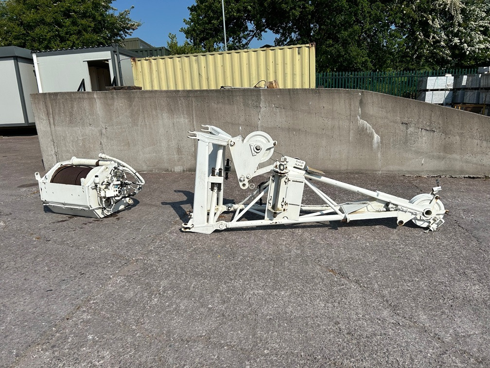 LIEBHERR Second Winch & 2.5 Meter Jib to suit LIEBHERR LTM1055-3.2 - All-Terrain Kran: das Bild 1 LIEBHERR Second Winch & 2.5 Meter Jib to suit LIEBHERR LTM1055-3.2 - All-Terrain Kran: das Bild 1