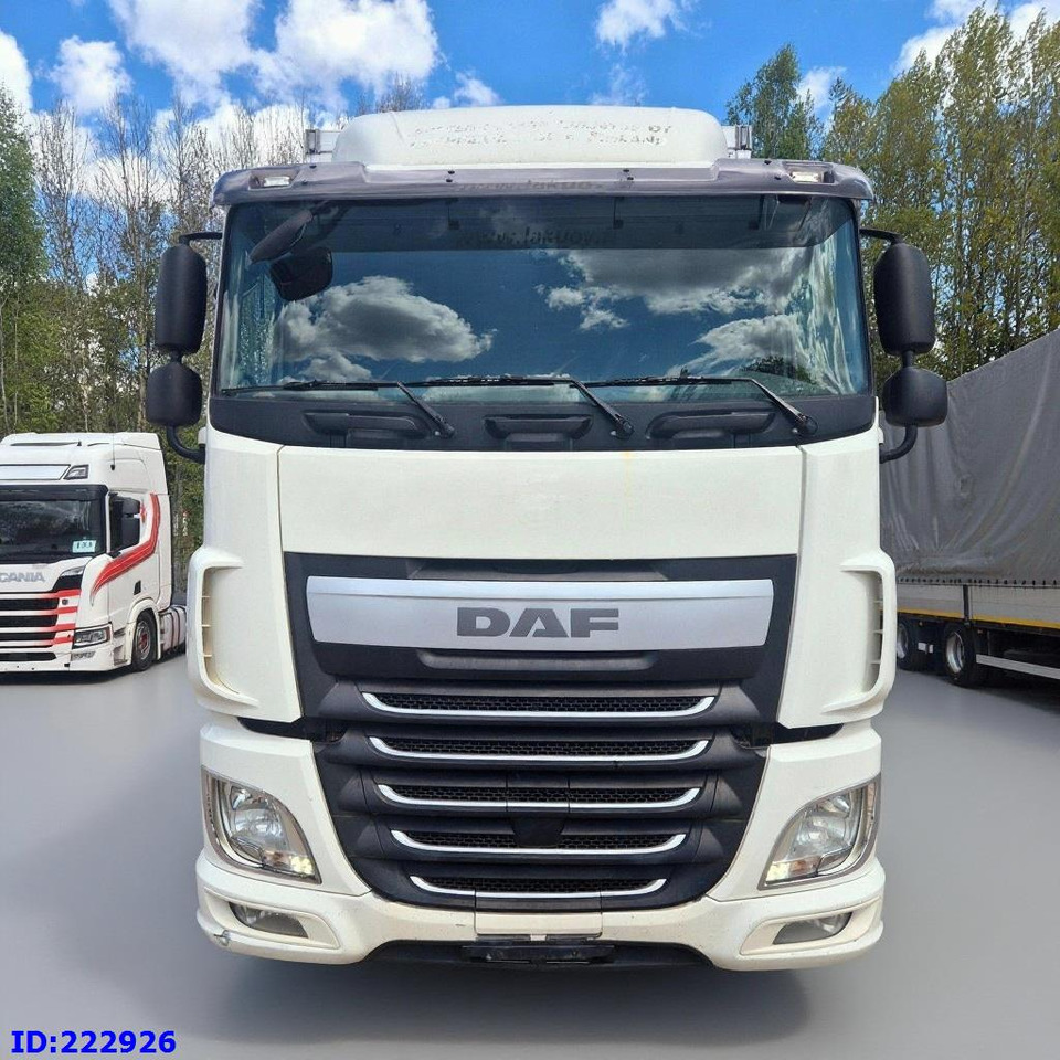 DAF XF 106 440 FAR 6x2 Euro6 - Isotherm LKW: das Bild 2 DAF XF 106 440 FAR 6x2 Euro6 - Isotherm LKW: das Bild 2