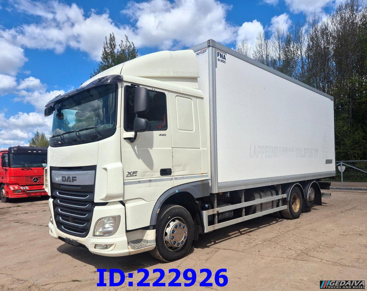 DAF XF 106 440 FAR 6x2 Euro6 - Isotherm LKW: das Bild 4 DAF XF 106 440 FAR 6x2 Euro6 - Isotherm LKW: das Bild 4