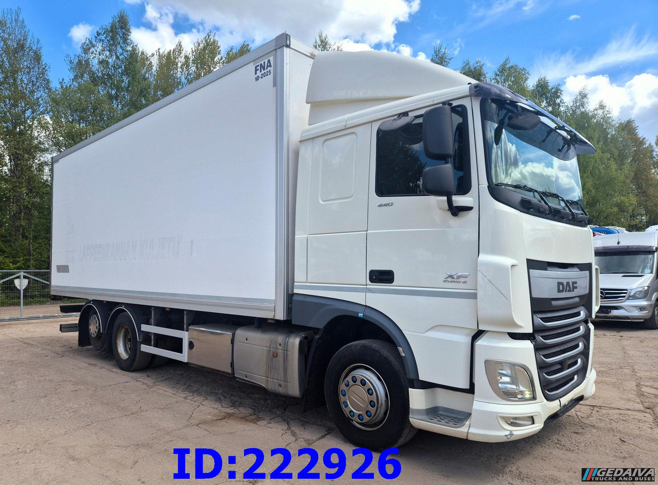 DAF XF 106 440 FAR 6x2 Euro6 - Isotherm LKW: das Bild 1 DAF XF 106 440 FAR 6x2 Euro6 - Isotherm LKW: das Bild 1