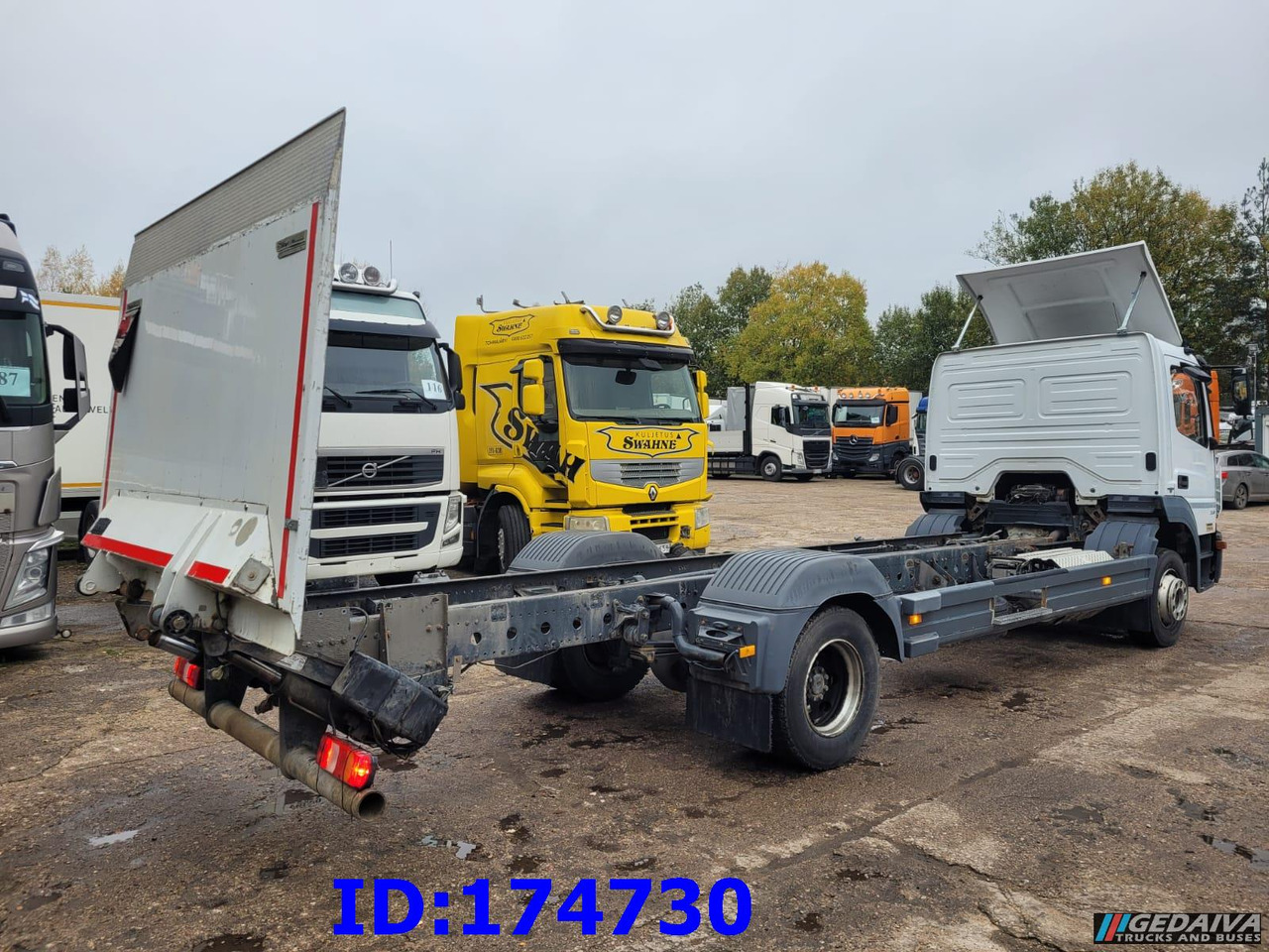 MERCEDES-BENZ Atego 1218 - Euro6 - Manual - Full Steel - Fahrgestell LKW: das Bild 5 MERCEDES-BENZ Atego 1218 - Euro6 - Manual - Full Steel - Fahrgestell LKW: das Bild 5