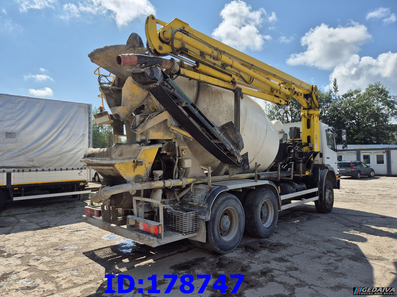 MERCEDES-BENZ Axor 2633 6x4 Schwing 750 - Betonpumpe: das Bild 5 MERCEDES-BENZ Axor 2633 6x4 Schwing 750 - Betonpumpe: das Bild 5