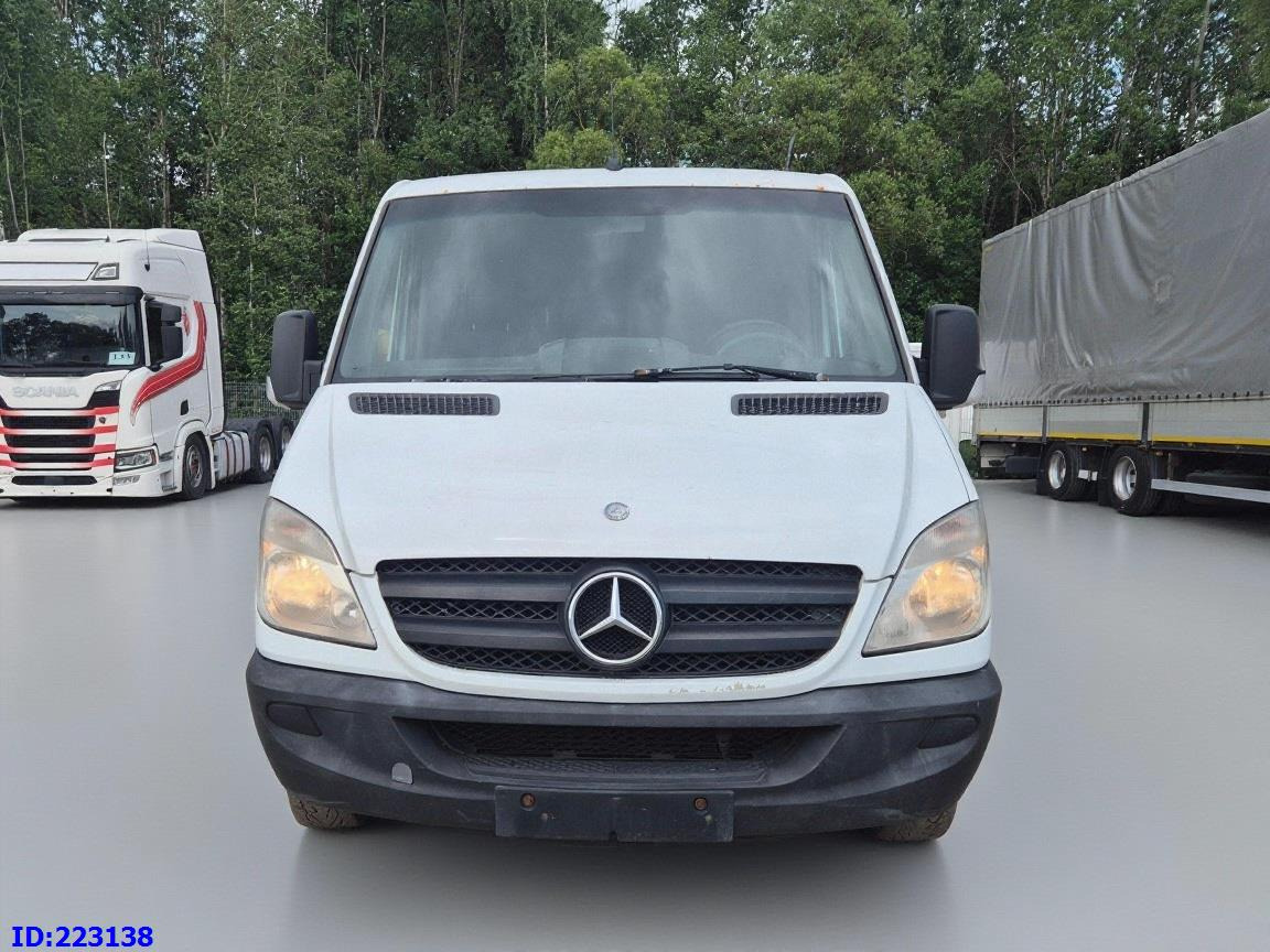 MERCEDES-BENZ Sprinter 213 - Euro5 - Kleinbus, Personentransporter: das Bild 2 MERCEDES-BENZ Sprinter 213 - Euro5 - Kleinbus, Personentransporter: das Bild 2