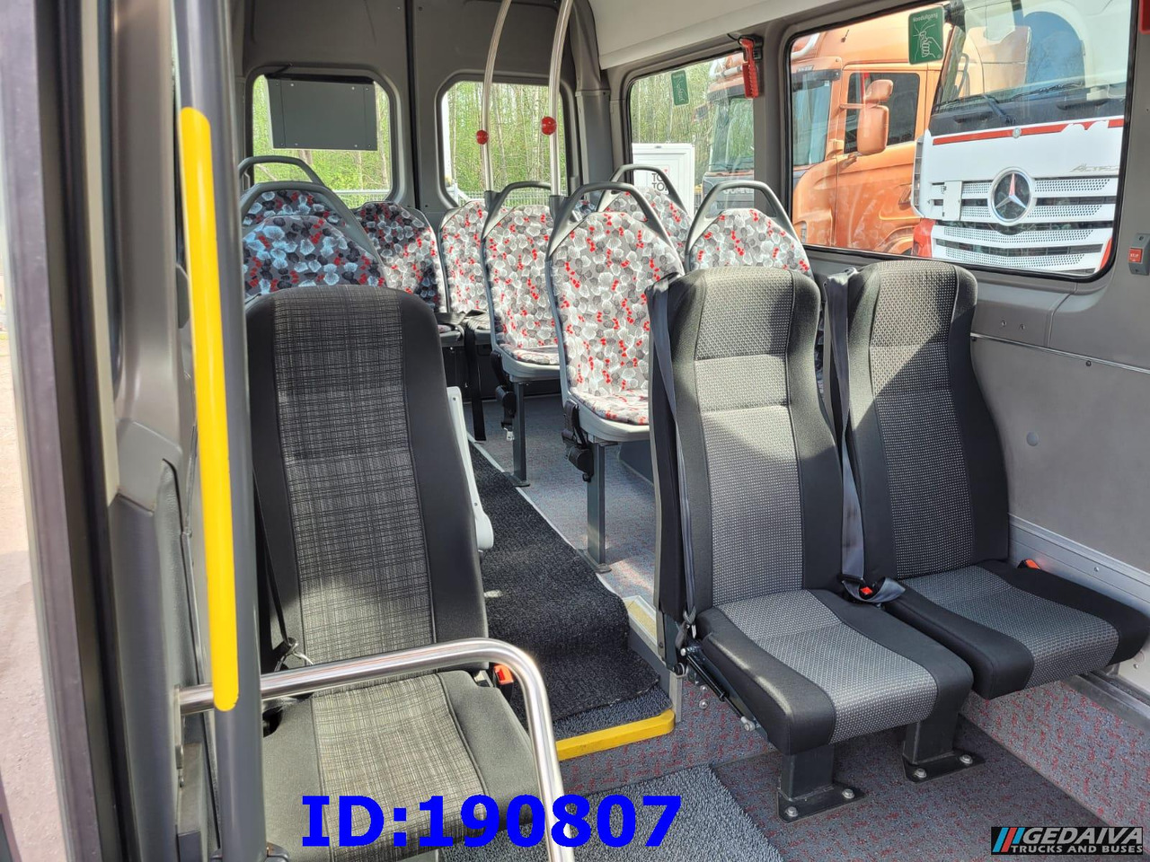 Linienbus MERCEDES-BENZ Sprinter 516 City35 Euro5 22 Place: das Bild 17