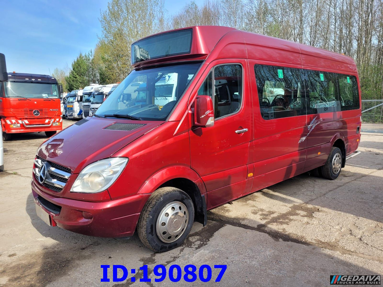 MERCEDES-BENZ Sprinter 516 City35 Euro5 22 Place - Linienbus: das Bild 3 MERCEDES-BENZ Sprinter 516 City35 Euro5 22 Place - Linienbus: das Bild 3