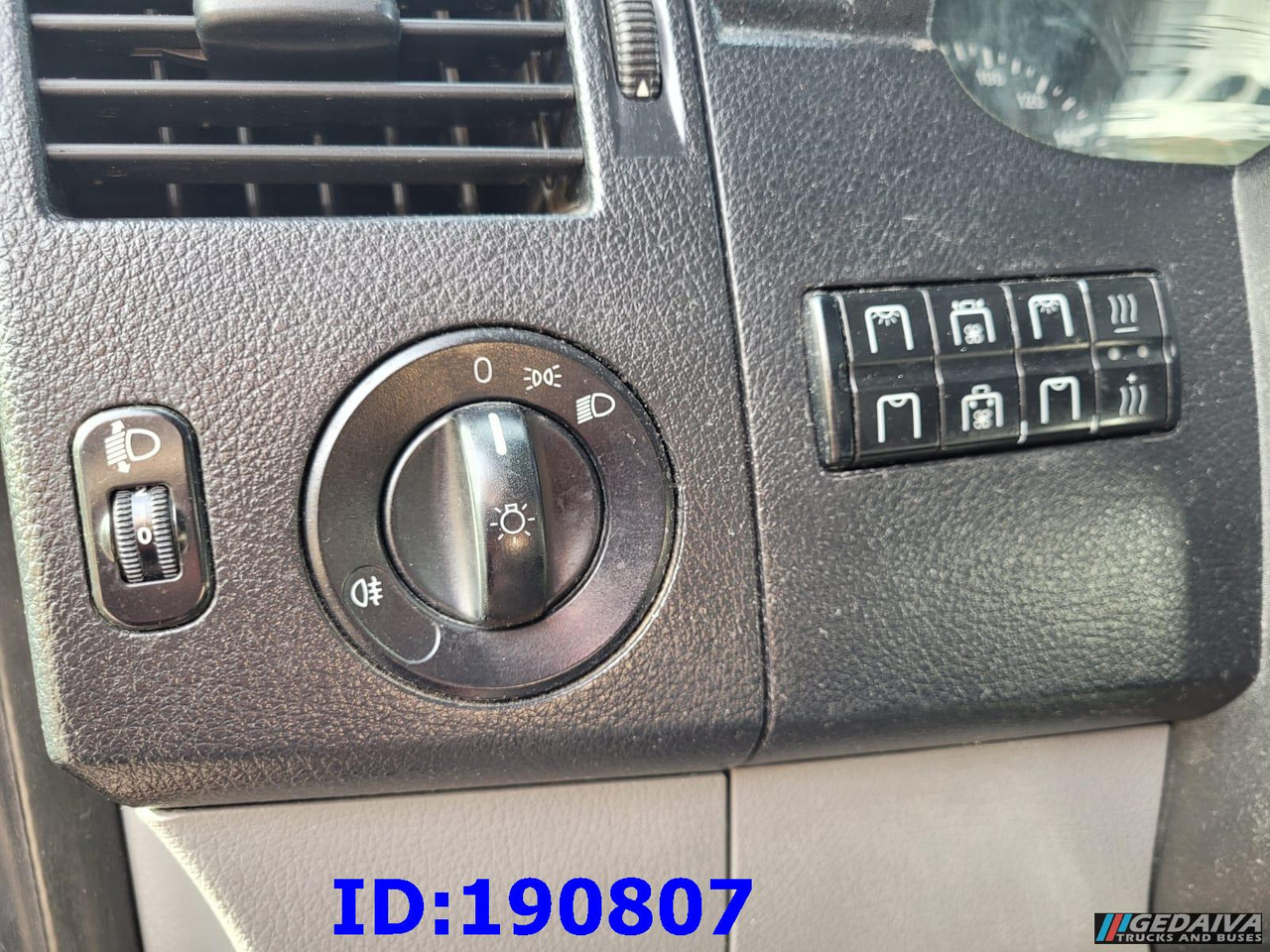 Linienbus MERCEDES-BENZ Sprinter 516 City35 Euro5 22 Place: das Bild 13