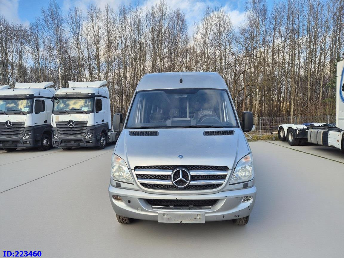 MERCEDES-BENZ Sprinter 516 - VIP - 17 places (Engine defect) - Reisebus: das Bild 2 MERCEDES-BENZ Sprinter 516 - VIP - 17 places (Engine defect) - Reisebus: das Bild 2
