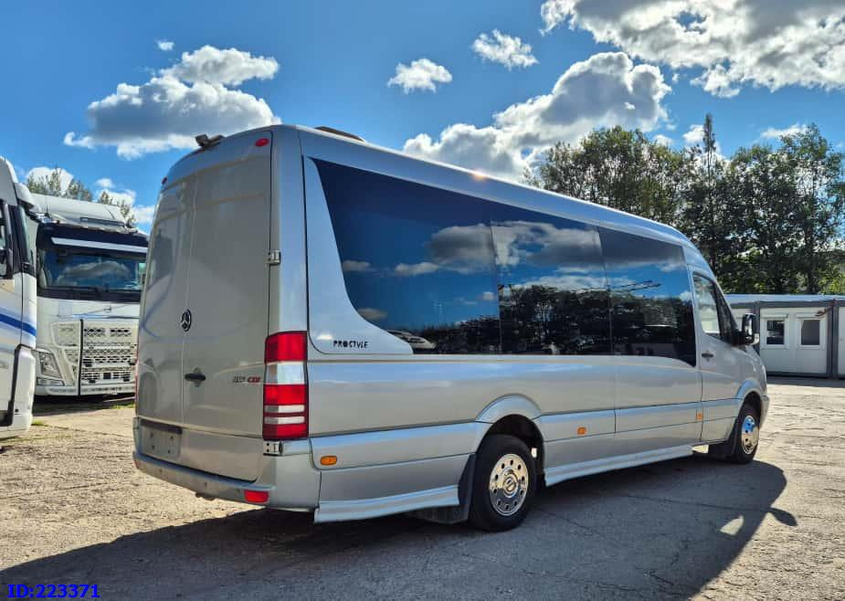 MERCEDES-BENZ Sprinter 518 - VIP - 17-seater - Kleinbus, Personentransporter: das Bild 5 MERCEDES-BENZ Sprinter 518 - VIP - 17-seater - Kleinbus, Personentransporter: das Bild 5