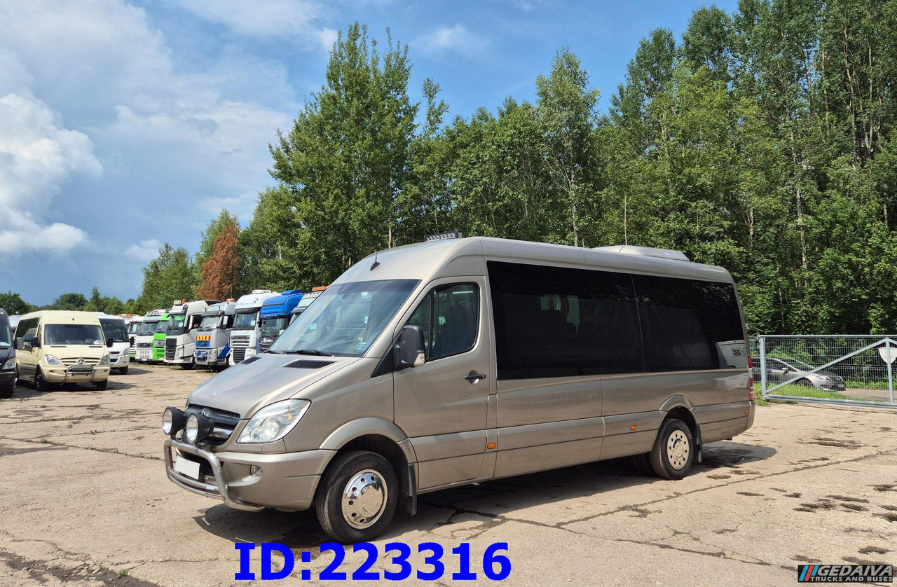 MERCEDES-BENZ Sprinter 519 VIP - 18 Seater - Euro 5 - Reisebus: das Bild 1 MERCEDES-BENZ Sprinter 519 VIP - 18 Seater - Euro 5 - Reisebus: das Bild 1
