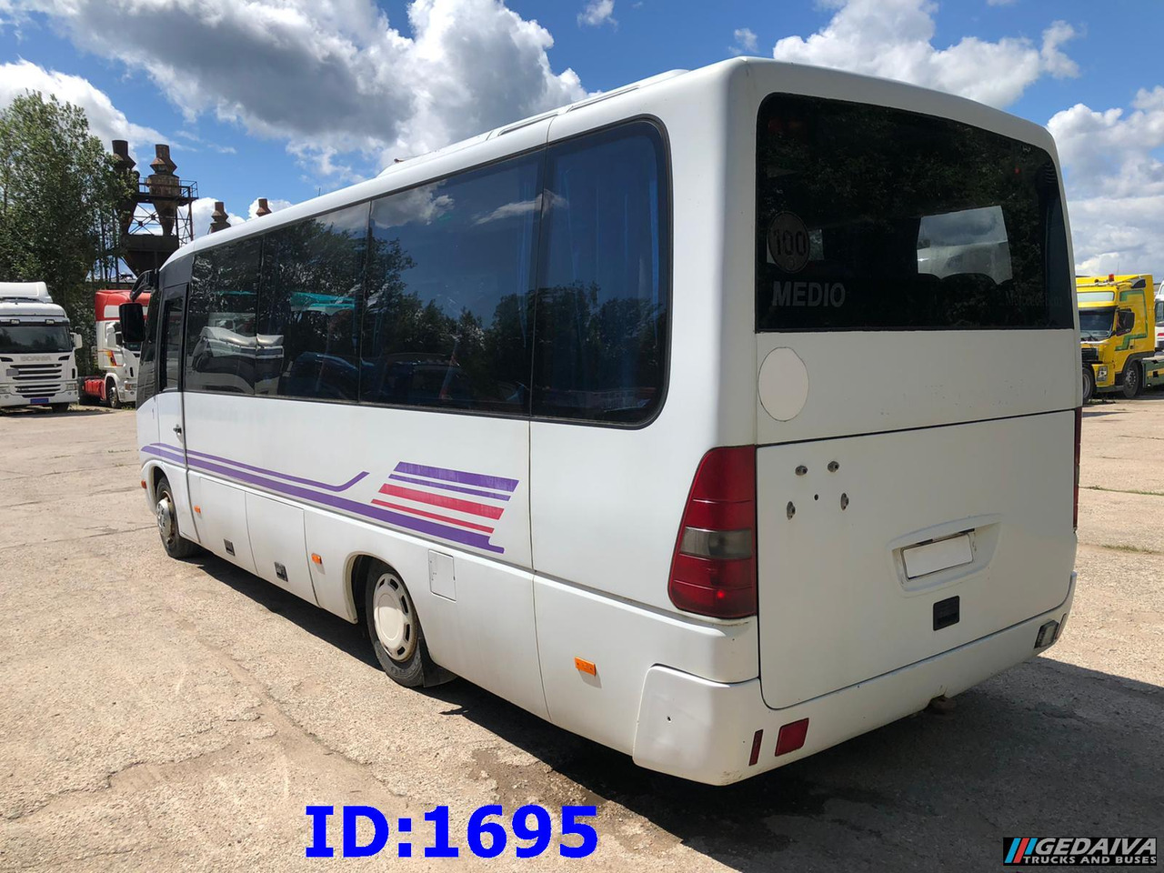 MERCEDES-BENZ Vario Medio 815 30-Seater - Reisebus: das Bild 5 MERCEDES-BENZ Vario Medio 815 30-Seater - Reisebus: das Bild 5