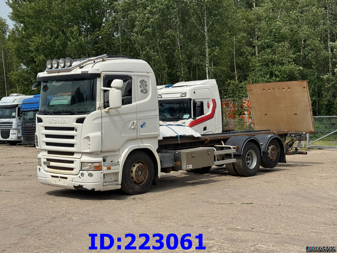 SCANIA R480 6X2 3 Pedals - Fahrgestell LKW: das Bild 1 SCANIA R480 6X2 3 Pedals - Fahrgestell LKW: das Bild 1