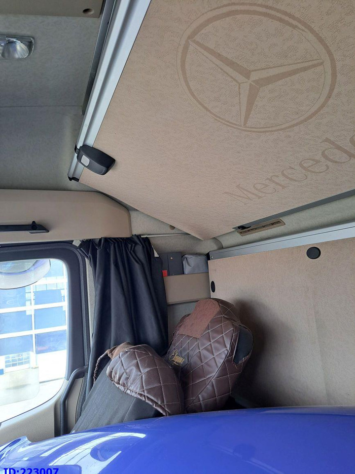 Sattelzugmaschine MERCEDES-BENZ Actros 1843 Euro6: das Bild 18