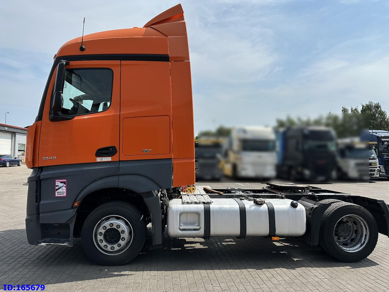 MERCEDES-BENZ Actros 1843 - Mega - Euro6 - Sattelzugmaschine: das Bild 5 MERCEDES-BENZ Actros 1843 - Mega - Euro6 - Sattelzugmaschine: das Bild 5
