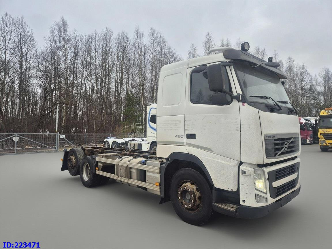 VOLVO FH 420HP 6×2 Steering axle - Fahrgestell LKW: das Bild 4 VOLVO FH 420HP 6×2 Steering axle - Fahrgestell LKW: das Bild 4