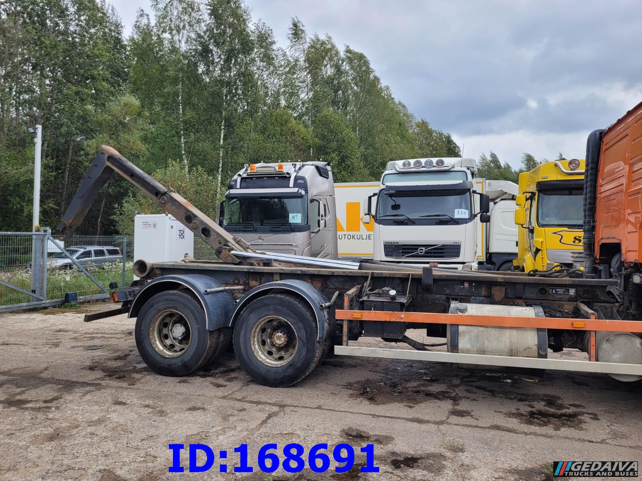 VOLVO FH12 380HP 6x2 10tyre Hook Tipper - Abrollkipper: das Bild 5 VOLVO FH12 380HP 6x2 10tyre Hook Tipper - Abrollkipper: das Bild 5