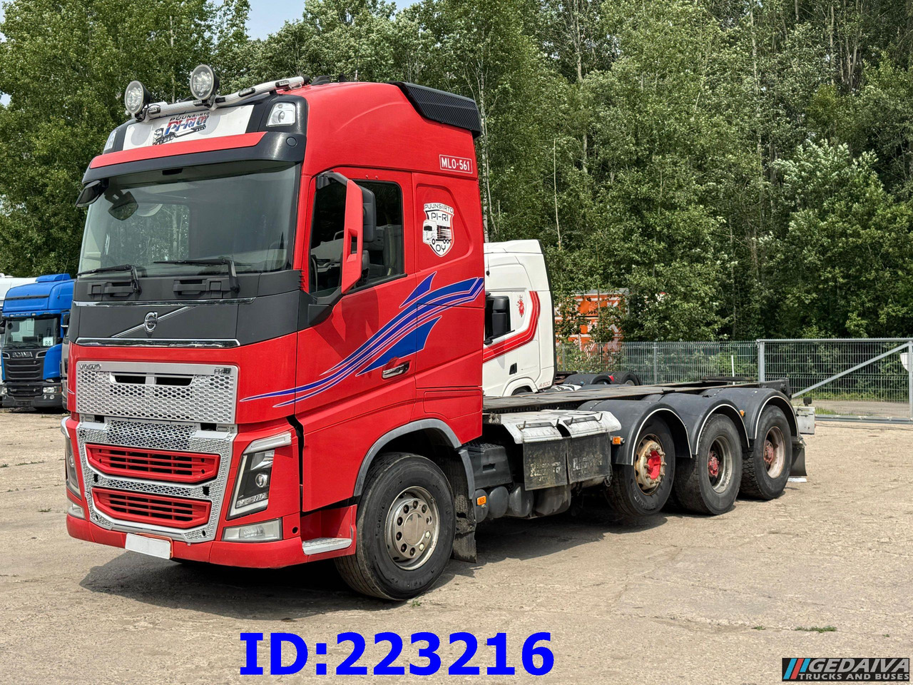VOLVO FH16 700HP 8X4 Big axle - Fahrgestell LKW: das Bild 1 VOLVO FH16 700HP 8X4 Big axle - Fahrgestell LKW: das Bild 1