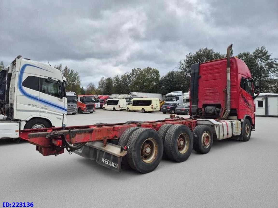VOLVO FH16 750HP - 8x4 -Big Axles - Fahrgestell LKW: das Bild 5 VOLVO FH16 750HP - 8x4 -Big Axles - Fahrgestell LKW: das Bild 5