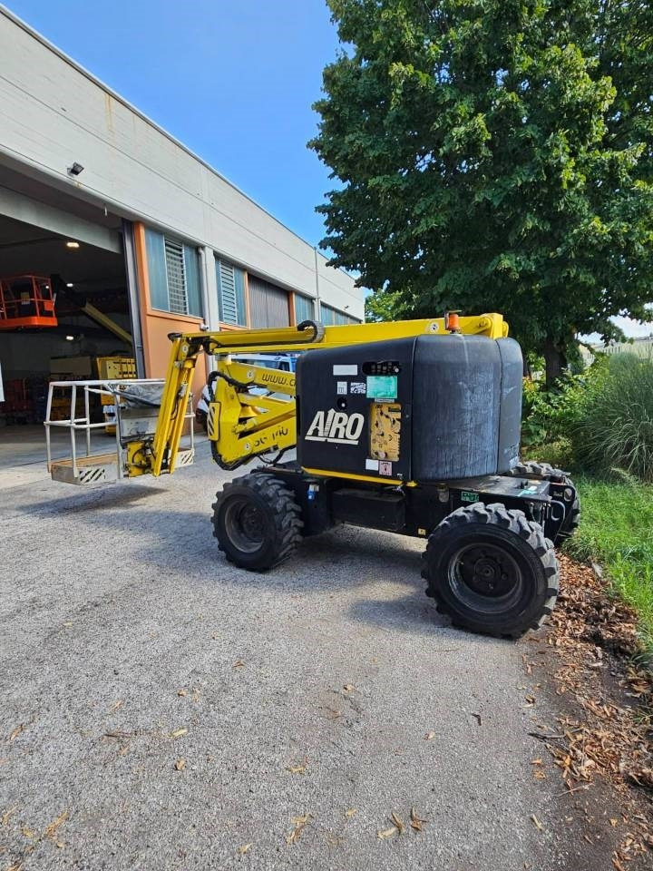 Airo SG1400 JD 4WD - Teleskopbühne: das Bild 2 Airo SG1400 JD 4WD - Teleskopbühne: das Bild 2