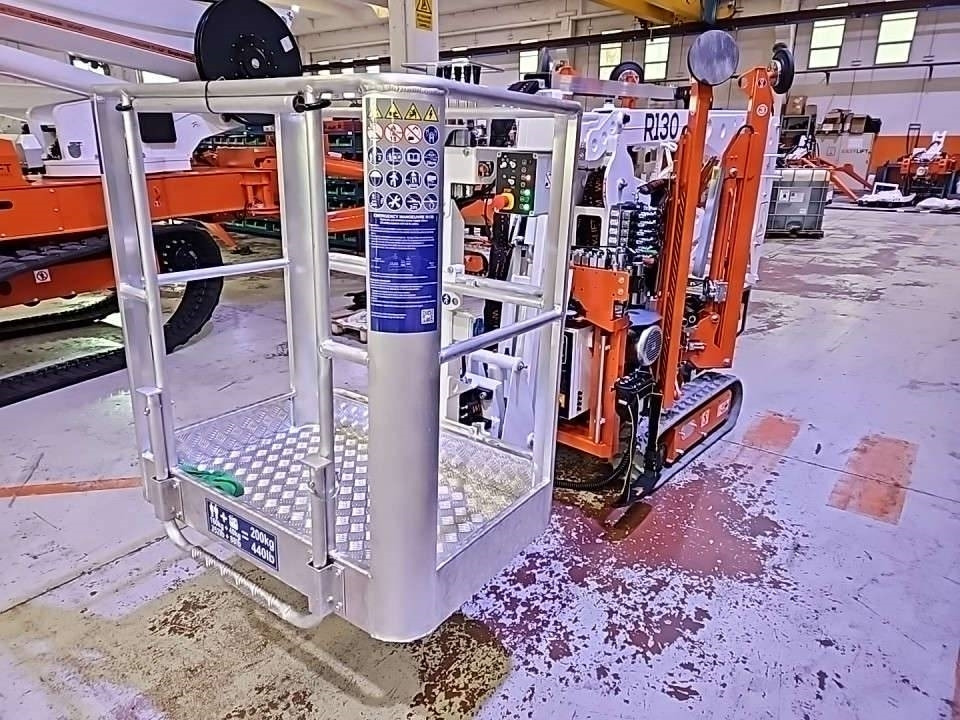 EasyLift R130 - Gelenkarmbühne: das Bild 4 EasyLift R130 - Gelenkarmbühne: das Bild 4