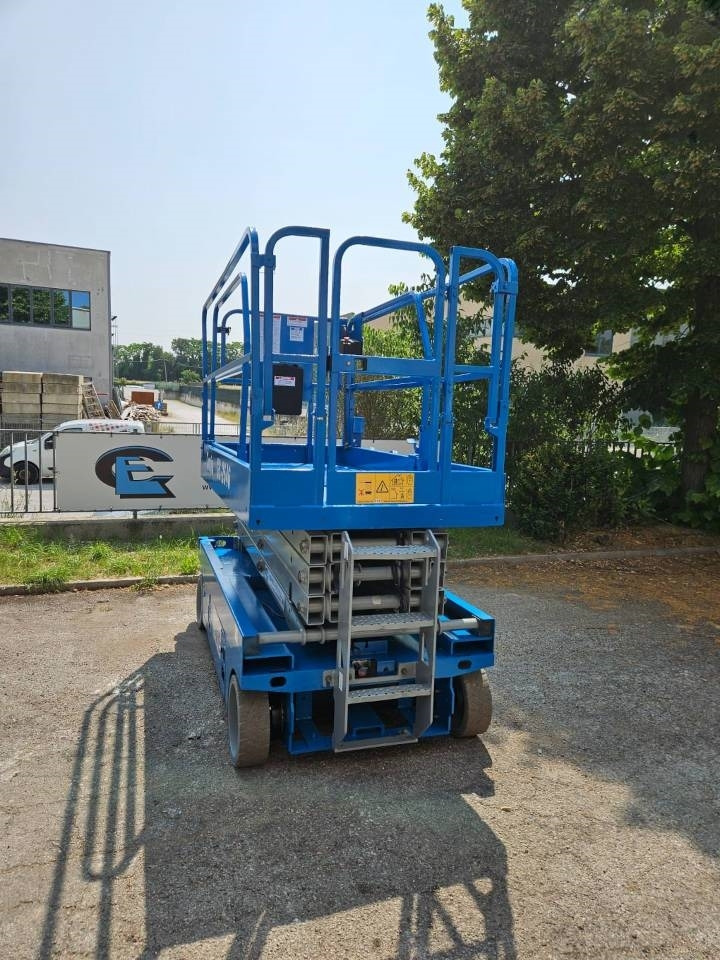 Genie GS 2646 - Scherenbühne: das Bild 4 Genie GS 2646 - Scherenbühne: das Bild 4