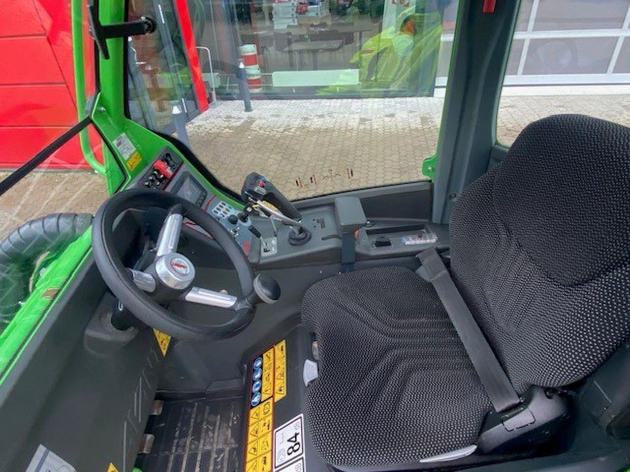 Avant 760i - Radlader: das Bild 5 Avant 760i - Radlader: das Bild 5