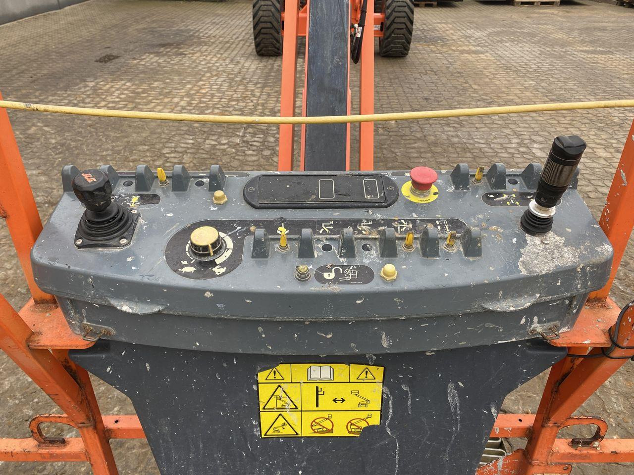 JLG 860HC 3 - Teleskopbühne: das Bild 3 JLG 860HC 3 - Teleskopbühne: das Bild 3