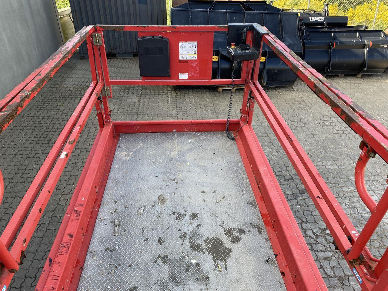 Manitou 120SC - Scherenbühne: das Bild 3 Manitou 120SC - Scherenbühne: das Bild 3