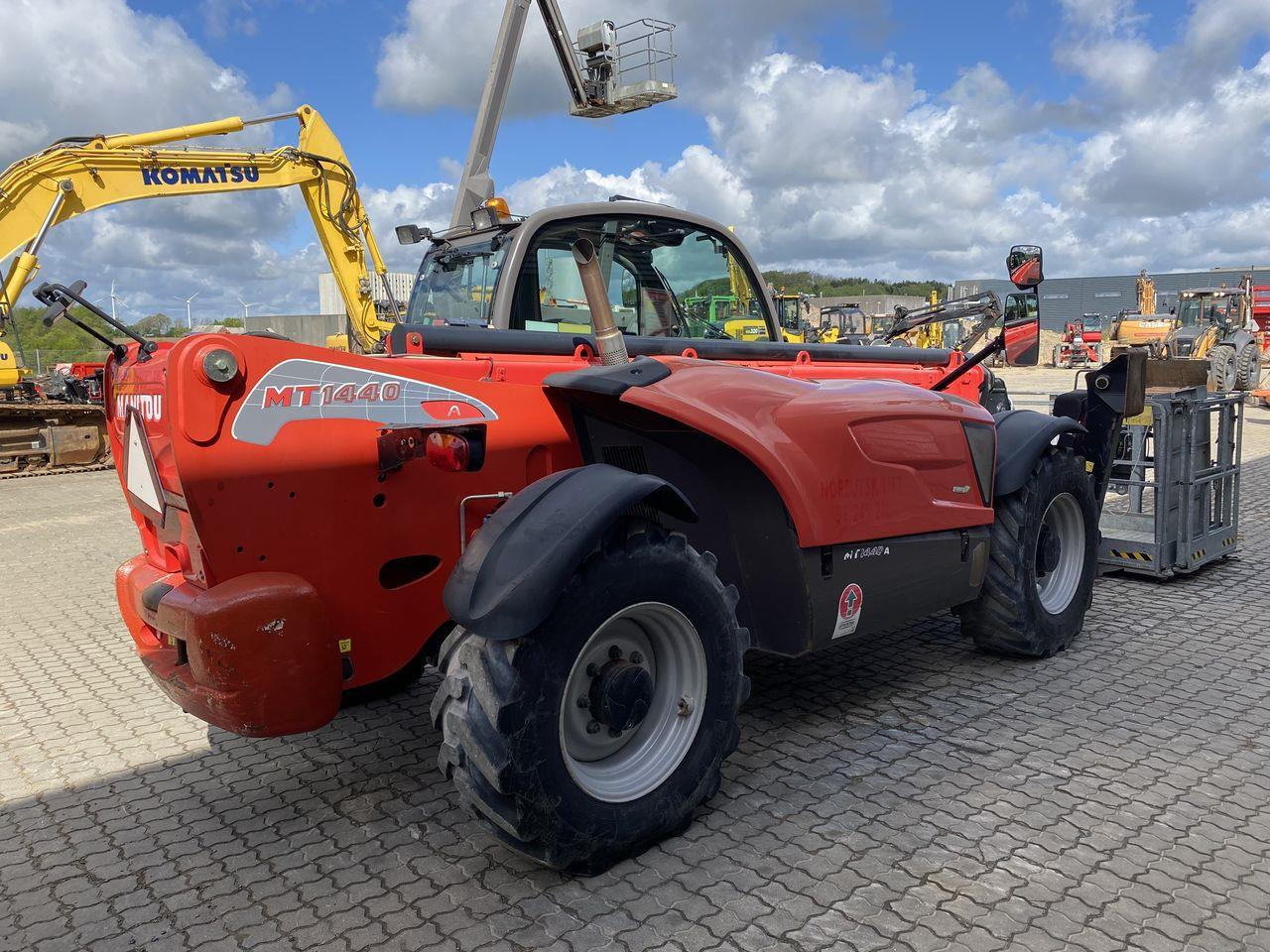 Manitou MT1440A ST3B - Teleskoplader: das Bild 4 Manitou MT1440A ST3B - Teleskoplader: das Bild 4