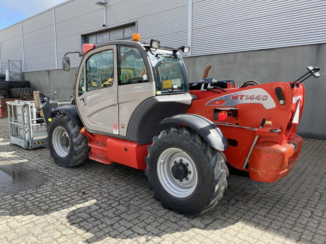 Manitou MT1440A ST3B - Teleskoplader: das Bild 2 Manitou MT1440A ST3B - Teleskoplader: das Bild 2