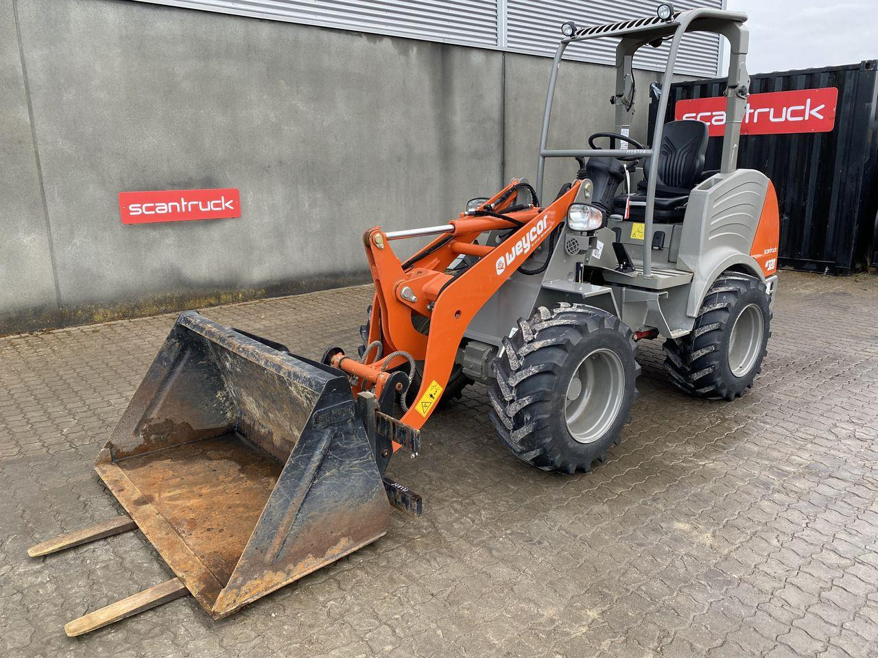 Weycor AR320 Agrar - Hoflader: das Bild 1 Weycor AR320 Agrar - Hoflader: das Bild 1