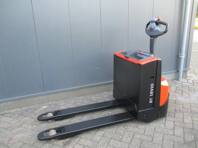 BT LWE 160 - Niederhubwagen: das Bild 2 BT LWE 160 - Niederhubwagen: das Bild 2