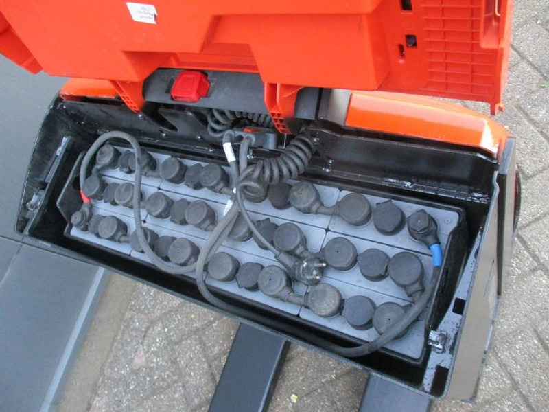 Niederhubwagen BT LWE 160: das Bild 6