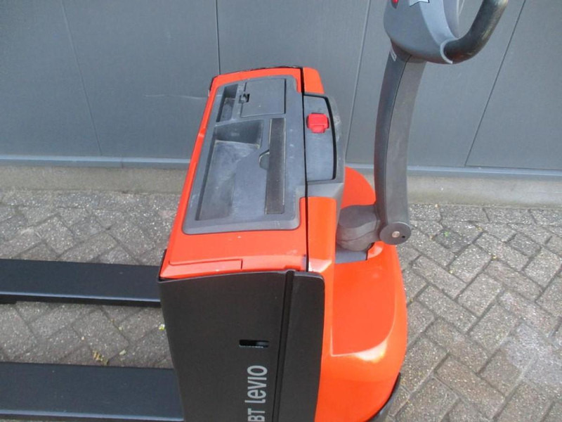 BT LWE 160 - Niederhubwagen: das Bild 5 BT LWE 160 - Niederhubwagen: das Bild 5