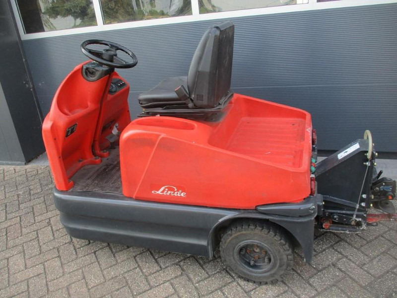 Linde P 60 - Schleppfahrzeug: das Bild 2 Linde P 60 - Schleppfahrzeug: das Bild 2