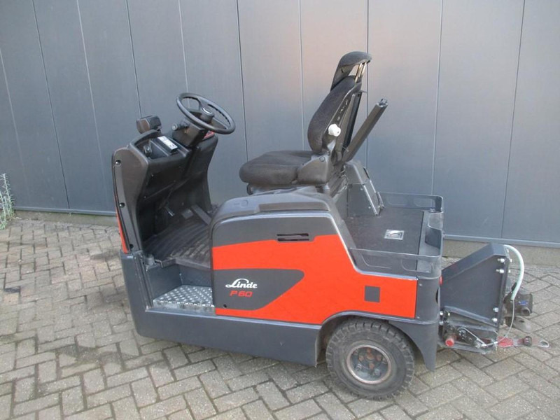Linde P 60 - Schleppfahrzeug: das Bild 1 Linde P 60 - Schleppfahrzeug: das Bild 1