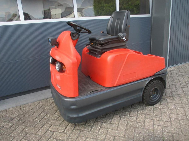 Linde P 60 - Schleppfahrzeug: das Bild 2 Linde P 60 - Schleppfahrzeug: das Bild 2