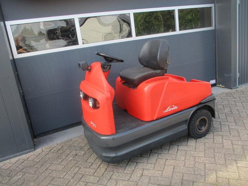 Linde P 60 - Schleppfahrzeug: das Bild 2 Linde P 60 - Schleppfahrzeug: das Bild 2