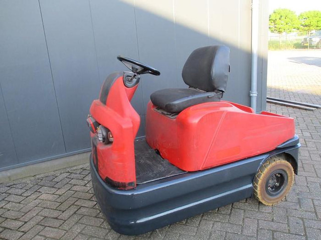 Linde P60 - Schleppfahrzeug: das Bild 3 Linde P60 - Schleppfahrzeug: das Bild 3