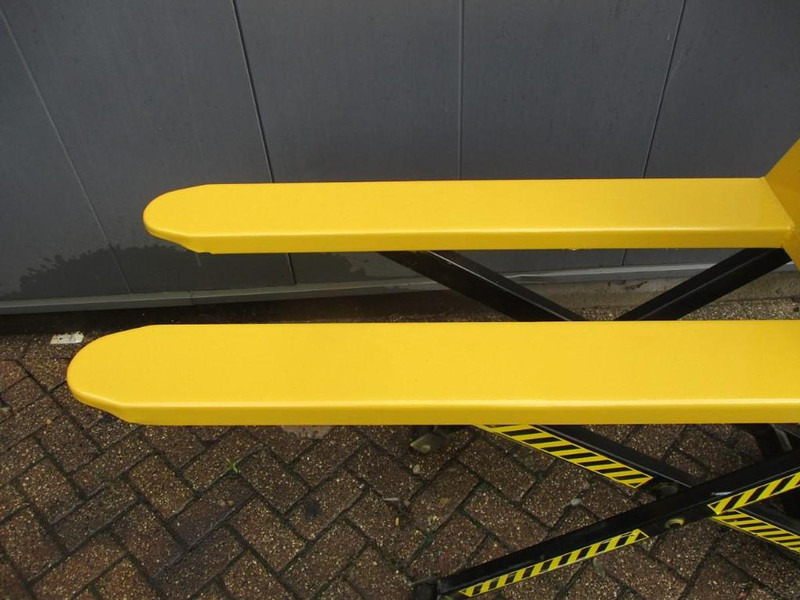 Totallifter Scissorlift - Niederhubwagen: das Bild 5 Totallifter Scissorlift - Niederhubwagen: das Bild 5